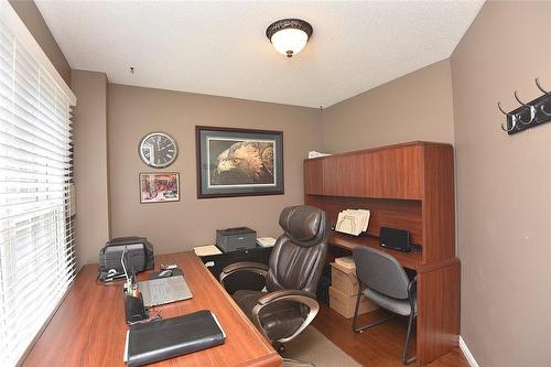 3 Suter Crescent, Dundas, ON - Indoor Photo Showing Office