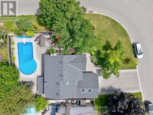 865 Anderson Avenue, Milton (Timberlea), ON - Outdoor With In Ground Pool