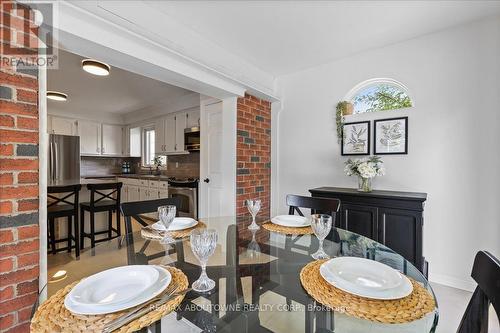 865 Anderson Avenue, Milton (Timberlea), ON - Indoor Photo Showing Dining Room