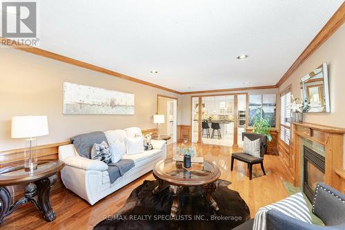 3353 Azelia Court, Mississauga, ON - Indoor Photo Showing Living Room With Fireplace