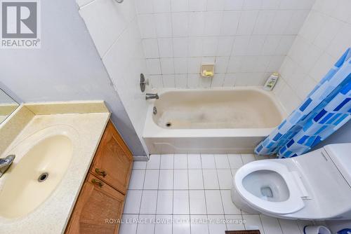 29 Rainforest Drive, Brampton (Sandringham-Wellington), ON - Indoor Photo Showing Bathroom