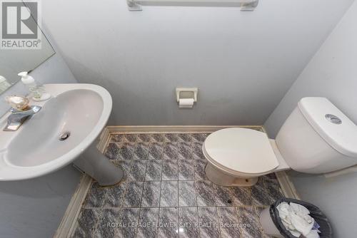 29 Rainforest Drive, Brampton (Sandringham-Wellington), ON - Indoor Photo Showing Bathroom