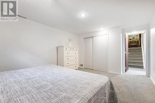 698 Marley Road, Burlington, ON - Indoor Photo Showing Bedroom