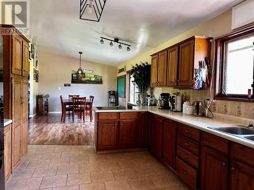 4591 216 Road, Dawson Creek, BC - Indoor Photo Showing Kitchen