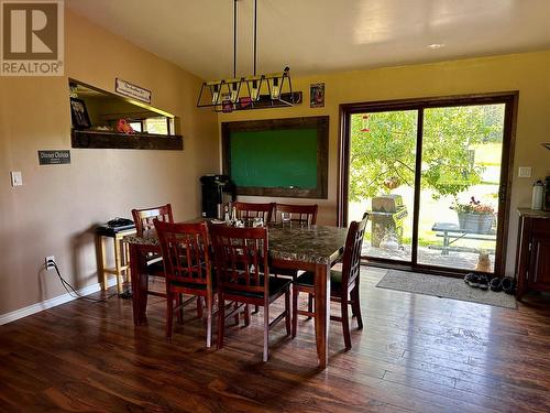 4591 216 Road, Dawson Creek, BC - Indoor Photo Showing Dining Room