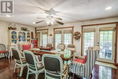 6 Elm Lane, Tiny, ON - Indoor Photo Showing Dining Room