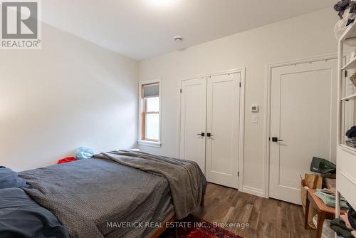 504 English Street, London, ON - Indoor Photo Showing Bedroom