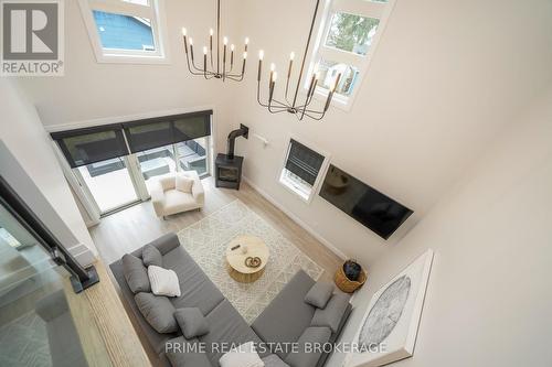 12 Warwick Avenue, Lambton Shores (Grand Bend), ON - Indoor Photo Showing Other Room