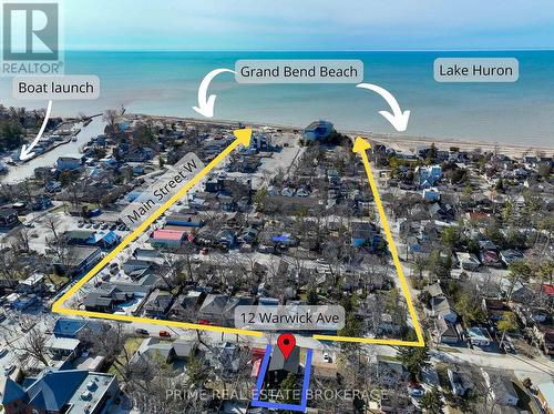 12 Warwick Avenue, Lambton Shores (Grand Bend), ON - 