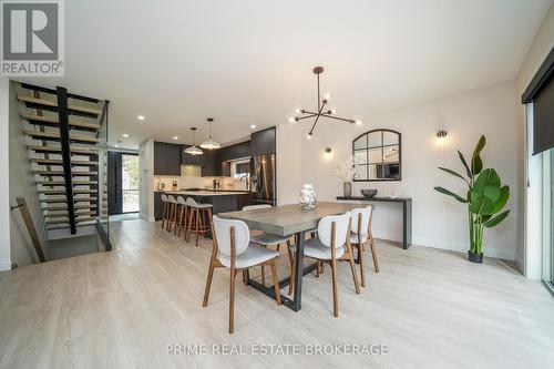 12 Warwick Avenue, Lambton Shores (Grand Bend), ON - Indoor Photo Showing Dining Room