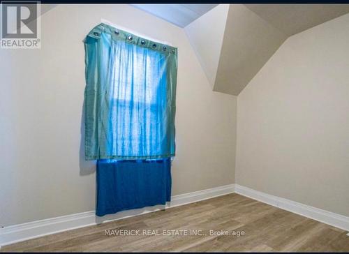 621 Dufferin Avenue, London, ON - Indoor Photo Showing Other Room