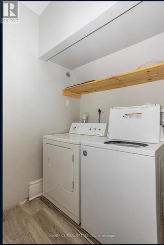 621 Dufferin Avenue, London, ON - Indoor Photo Showing Laundry Room