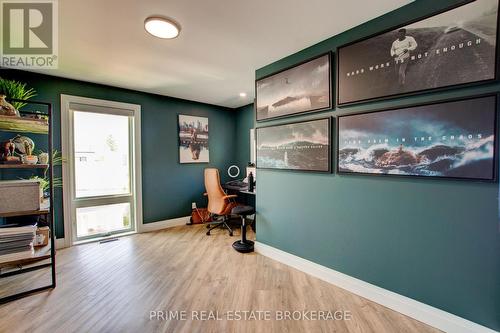 26 Huron Street, Lambton Shores (Grand Bend), ON - Indoor Photo Showing Other Room