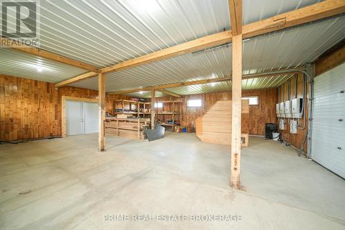 75836C London Road, Huron East, ON - Indoor Photo Showing Other Room