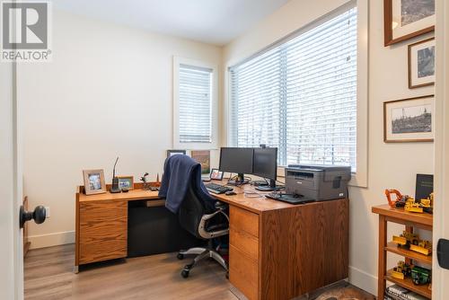 740 Prairie South  Road, Castlegar, BC - Indoor Photo Showing Office