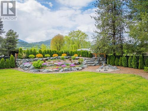 740 Prairie South  Road, Castlegar, BC - Outdoor With View