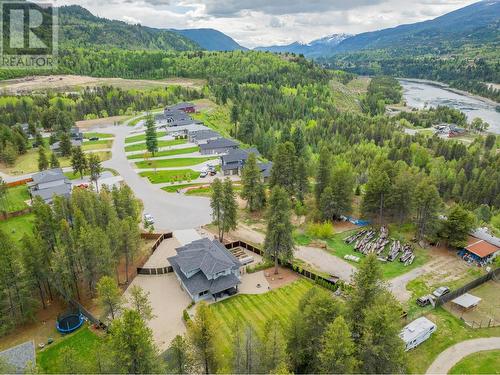 740 Prairie South  Road, Castlegar, BC - Outdoor With View