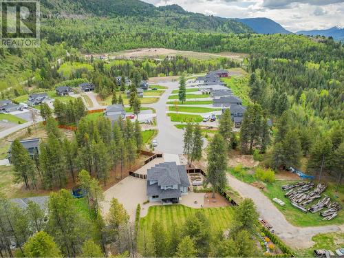 740 Prairie South  Road, Castlegar, BC - Outdoor With View