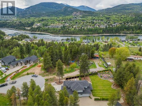 740 Prairie South  Road, Castlegar, BC - Outdoor With Body Of Water With View