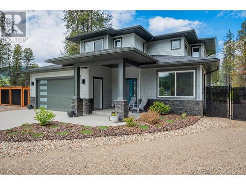 740 Prairie South  Road, Castlegar, BC - Outdoor With Facade