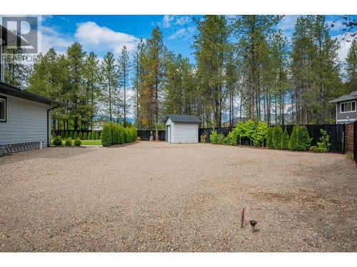 740 Prairie South  Road, Castlegar, BC - Outdoor