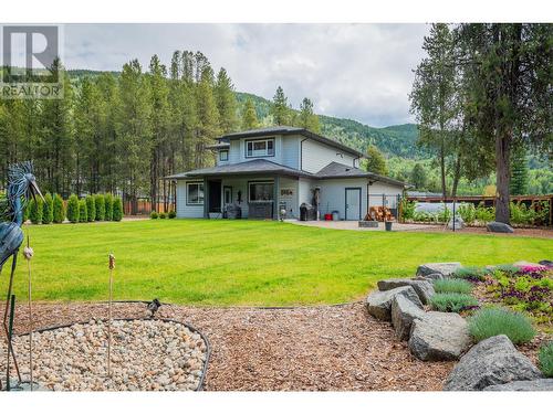 740 Prairie South  Road, Castlegar, BC - Outdoor With Deck Patio Veranda