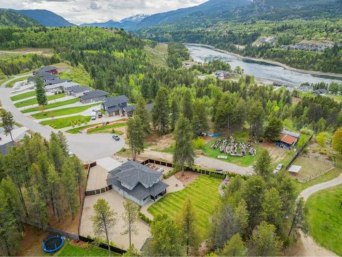 740 Prairie South Road, Castlegar, BC - Outdoor With View