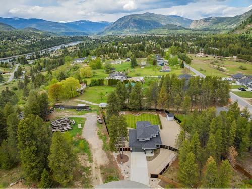 740 Prairie South Road, Castlegar, BC - Outdoor With View