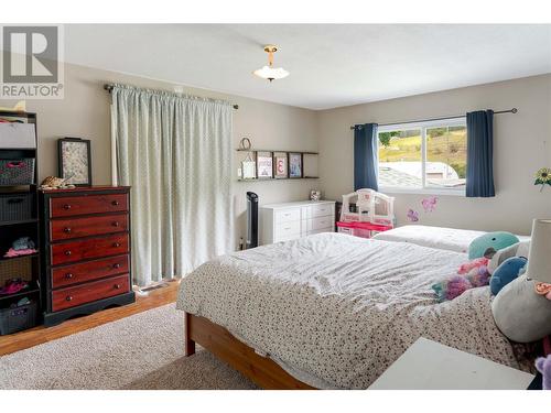 14024 Talbot Road, Lake Country, BC - Indoor Photo Showing Bedroom