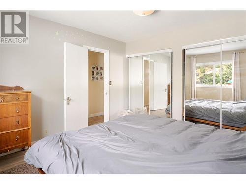 14024 Talbot Road, Lake Country, BC - Indoor Photo Showing Bedroom