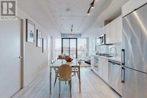 1601 - 458 Richmond Street W, Toronto, ON - Indoor Photo Showing Kitchen With Stainless Steel Kitchen With Upgraded Kitchen