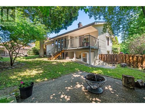 581 21 Street Se, Salmon Arm, BC - Outdoor With Deck Patio Veranda With Backyard