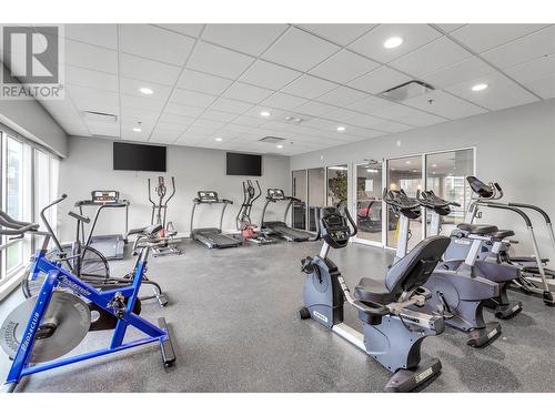 925 Leon Avenue Unit# 628, Kelowna, BC - Indoor Photo Showing Gym Room