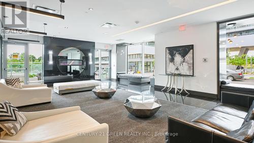 2811 - 33 Shore Breeze Drive, Toronto, ON - Indoor Photo Showing Living Room