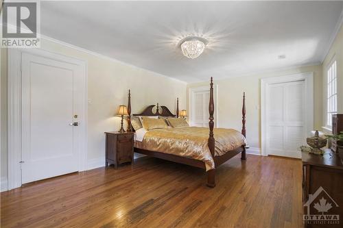 450 Laurier Avenue E, Ottawa, ON - Indoor Photo Showing Bedroom