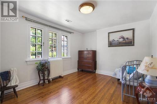 450 Laurier Avenue E, Ottawa, ON - Indoor Photo Showing Bedroom