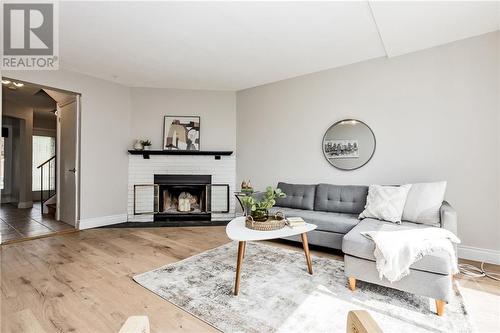 1397 Coulter Place, Ottawa, ON - Indoor Photo Showing Living Room With Fireplace
