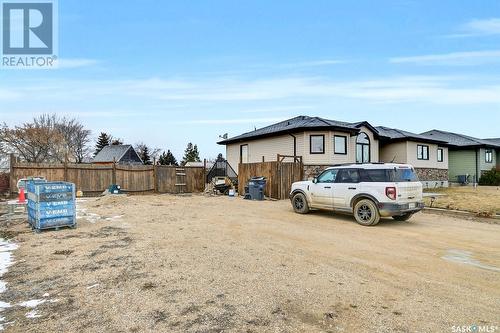 668 Riche Street, Bethune, SK - Outdoor