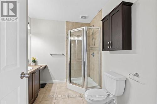404 Dicenzo Drive, Hamilton, ON - Indoor Photo Showing Bathroom