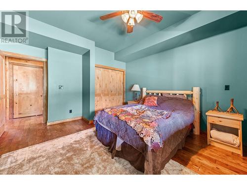 8580 Christian Valley Road, Westbridge, BC - Indoor Photo Showing Bedroom