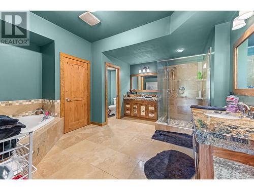 8580 Christian Valley Road, Westbridge, BC - Indoor Photo Showing Bathroom