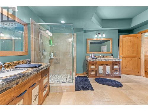 8580 Christian Valley Road, Westbridge, BC - Indoor Photo Showing Bathroom