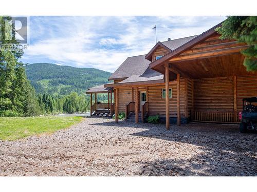 8580 Christian Valley Road, Westbridge, BC - Outdoor