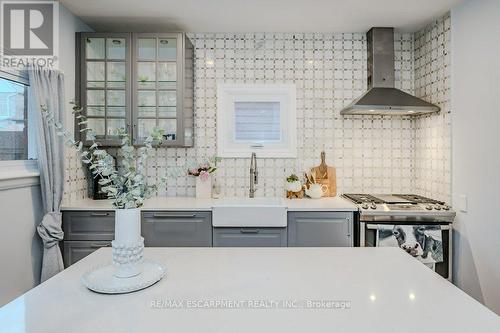 63 Beechwood Avenue, Hamilton, ON - Indoor Photo Showing Dining Room