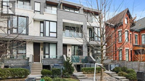 253 Roxton Road, Toronto, ON - Outdoor With Facade