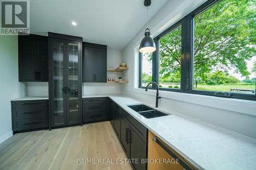 75836 London Rr 1 Road, Huron East (Brucefield), ON - Indoor Photo Showing Kitchen With Double Sink