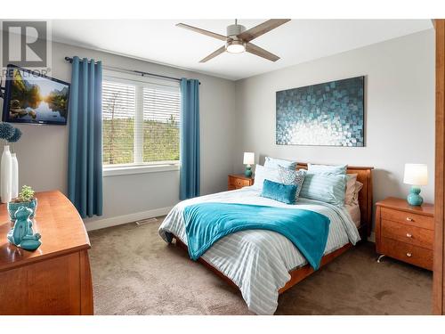 1029 Long Ridge Drive, Kelowna, BC - Indoor Photo Showing Bedroom