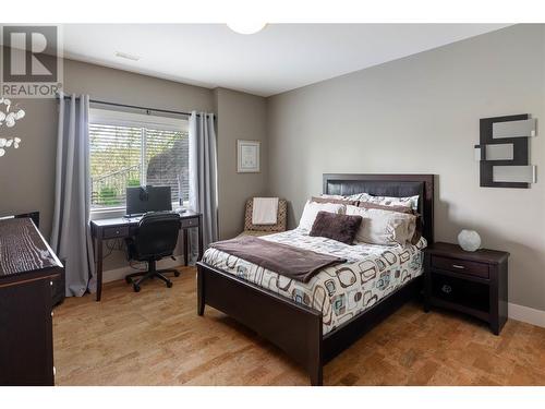 1029 Long Ridge Drive, Kelowna, BC - Indoor Photo Showing Bedroom
