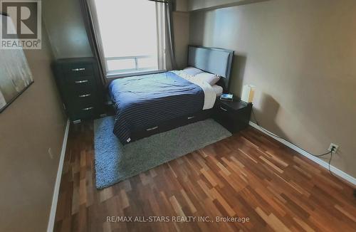 503 - 633 Bay Street, Toronto, ON - Indoor Photo Showing Bedroom