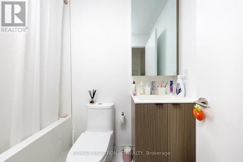 717 - 20 Edward Street, Toronto, ON - Indoor Photo Showing Bathroom